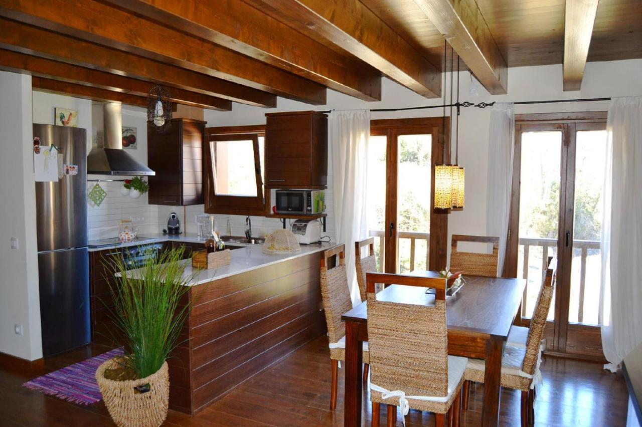 Apartmán Preciosa Planta Baja Con Piscina Caixans Exteriér fotografie
